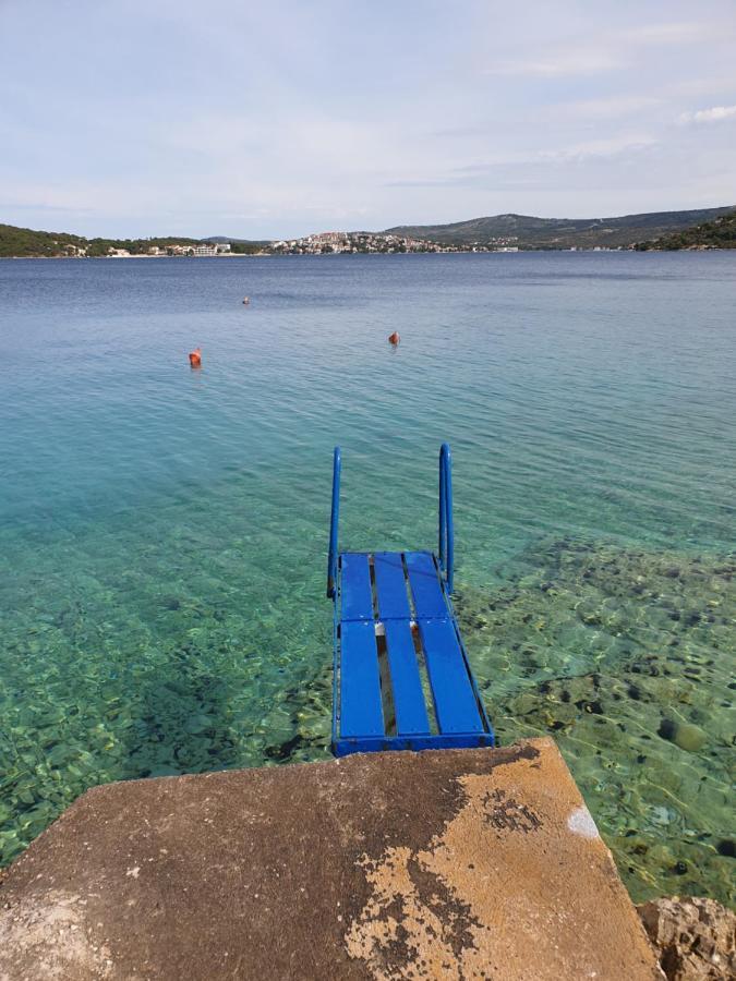 Apartmani Ana, Razanj, Rogoznica, Hrvatska Рогозница Экстерьер фото